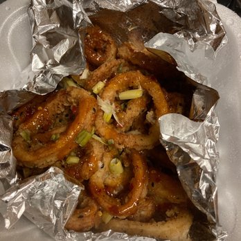 Bodega Restaurant & Lounge - 101 Calamari Fried - Mediterranean Near Me - Cleveland Heights, Ohio