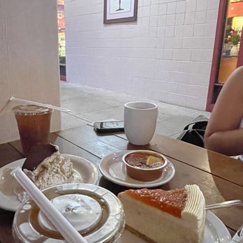 Sweet Life Patisserie - Tiramisu, Brown Sugar Peach Cheesecake and Creme Brûlée - Desserts Near Me - Eugene, Oregon