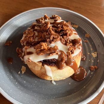 Rusteak - Special cinnamon roll - New American Near Me - Orlando, Florida
