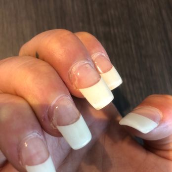 Lotus Nails & Lashes - Nail Salons Near Me - St. Charles, Illinois