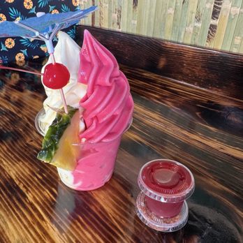 Pineapple Lagoon - Ice Cream & Frozen Yogurt Near Me - Garden Grove, California Pineapple Lagoon - Ice Cream & Frozen Yogurt Near Me - Garden Grove, California