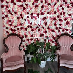 Drift Piercing Studios - Waiting area