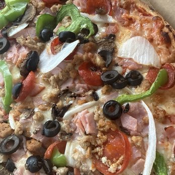 029 Pizza - Today's sloppy pizza that was supposed to be double pepperoni and well done. Very little pepperoni and soggy.We won't return. - Pizza Near Me - Burns, Tennessee
