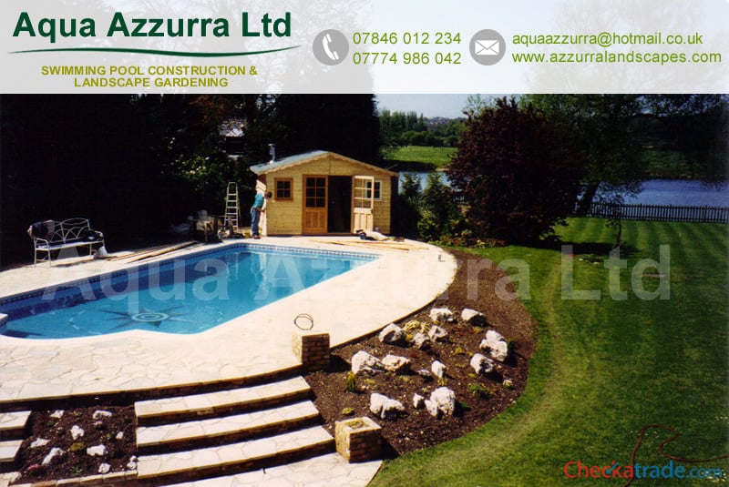 AQUA AZZURRA Turnoak Lane, Woking, Surrey, United Kingdom Landscape