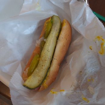 Café Little Treasure - Chi dog - Cafes Near Me - Newburgh, New York