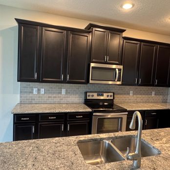 Mindful Cleaning Service - Polished cabinets and kitchen area - Home Cleaning Near Me Mindful Cleaning Service - Polished cabinets and kitchen area - Home Cleaning Near Me