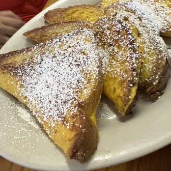 Harriette's Restaurant - French toast - Breakfast & Brunch Near Me - Key Largo, Florida Harriette's Restaurant - French toast - Breakfast & Brunch Near Me - Key Largo, Florida