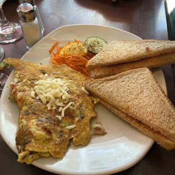 Casse-Crêpe Breton - Le' omelette - Creperies Near Me - Quebec City, Quebec Casse-Crêpe Breton - Le' omelette - Creperies Near Me - Quebec City, Quebec