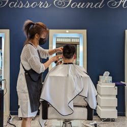 Scissor's Sound Hair Salon - Looks good from here