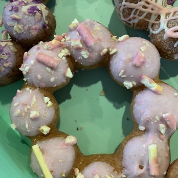 Dochi - Strawberry Pocky - Donuts Near Me - Seattle, Washington