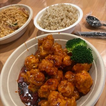 Bonbon Cafe - Asian Fusion Near Me - Mechanicsburg, Pennsylvania Bonbon Cafe - Asian Fusion Near Me - Mechanicsburg, Pennsylvania