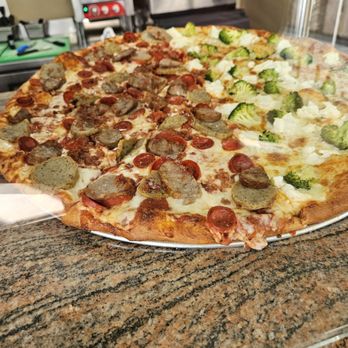 Broad Street Bagel - Bagels Near Me - Slingerlands, New York