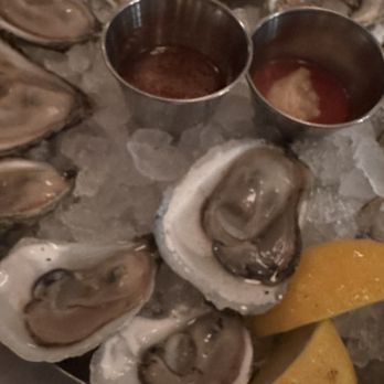 Neptune Oyster - 4 different Oysters - Seafood Near Me - Boston, Massachusetts