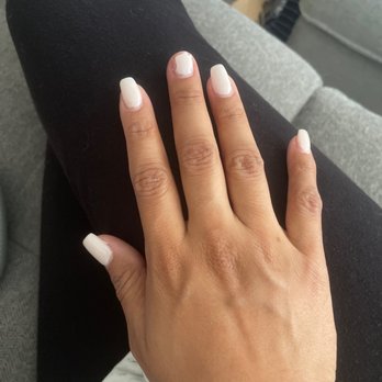 Pandora Nail Bar - Broke acrylic after one week - Nail Salons Near Me - Newport Beach, California