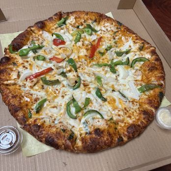 Thai Curry Pizza - Thai Curry Pizza with Chicken - Large - Pizza Near Me - Long Beach, California