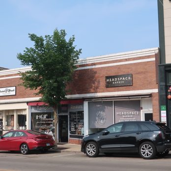 Head Space Barber - Storefront - Barbers Near Me - Downers Grove, Illinois