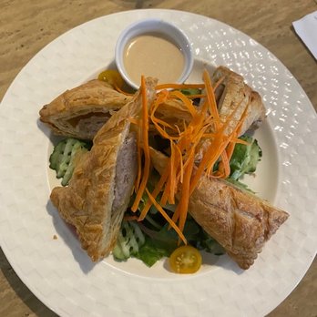 Tiny Pyramid - Puff pastry, don't remember which meat (dad's sandwich) - Cafes Near Me - Honolulu, Hawaii Tiny Pyramid - Puff pastry, don't remember which meat (dad's sandwich) - Cafes Near Me - Honolulu, Hawaii