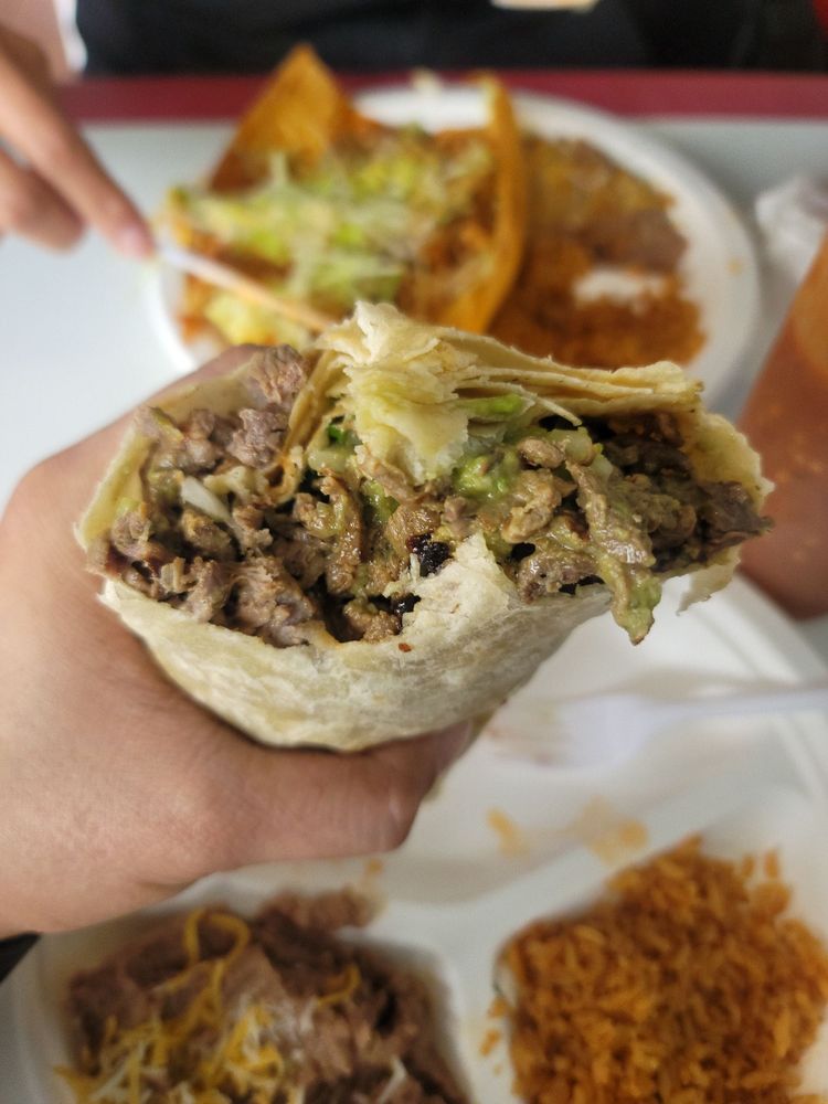 ALFREDO’S MEXICAN FOOD Updated October 2024 114 Photos & 242