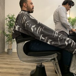 Felix Omar's Men's Grooming Studio - Hubby gets cleaned up for new years