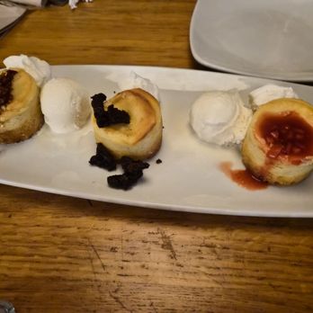 California Pizza Kitchen - Butter cake flight - Pizza Near Me - Pleasanton, California