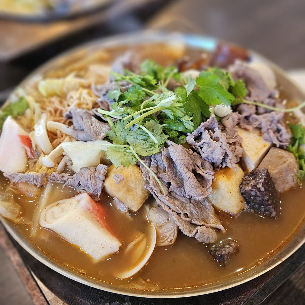 Tasty Pot - Taiwanese Supreme Spicy Hot Soup - Bubble Tea Near Me - Rancho Cucamonga, California