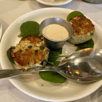 Robert's Scratch Kitchen - Crab Cakes - New American Near Me - Totowa, New Jersey