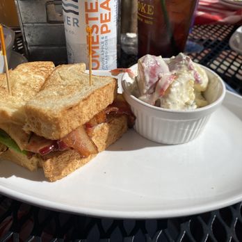 Salt + Smoke - BLT with potato salad - Barbeque Near Me - Saint Charles, Missouri Salt + Smoke - BLT with potato salad - Barbeque Near Me - Saint Charles, Missouri