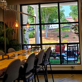 California Hand Wash - Waiting room you don't want to leave. - Auto Detailing Near Me - Suwanee, Georgia California Hand Wash - Waiting room you don't want to leave. - Auto Detailing Near Me - Suwanee, Georgia