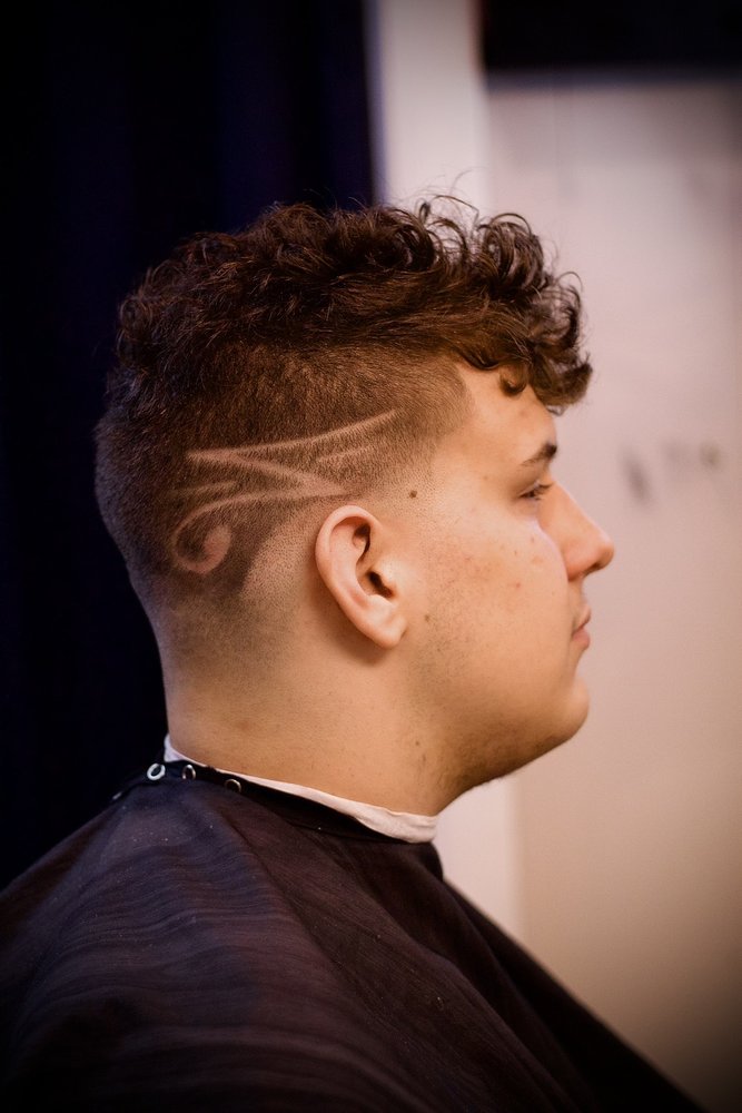 TRU CUTZ BARBER SHOP Updated September 2024 76 Photos 45 Park Pl