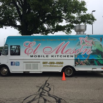 El Meson Mobile Kitchen - a food truck parked in a parking lot - Food Trucks Near Me - West Carrollton City, Ohio El Meson Mobile Kitchen - a food truck parked in a parking lot - Food Trucks Near Me - West Carrollton City, Ohio