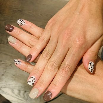 Nail Monet - Nails by Yui - Nail Salons Near Me - Chicago, Illinois