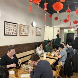 Lao Peng You - Dining area