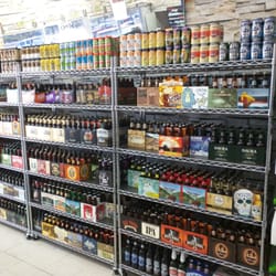 Fountain Hills Express Convenience Store & Deli - Lots of the best craft beers!