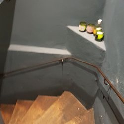Gruberei - Treppe zu den Toiletten km UG