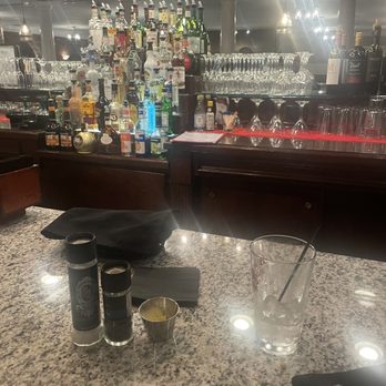 Heath's Steak House - The bar - Steakhouses Near Me - Dunn, North Carolina