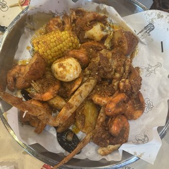 Hot N Cajun - IT WAS OK. - Seafood Near Me - Harvey, Louisiana Hot N Cajun - IT WAS OK. - Seafood Near Me - Harvey, Louisiana