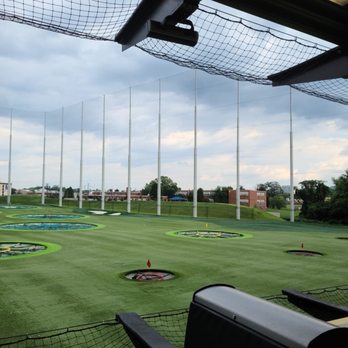 Topgolf - New American Near Me - Oxon Hill, Maryland
