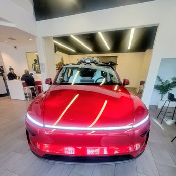 Tesla - Temecula - Model Y 2026 - Car Dealers Near Me - Temecula, California