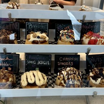 Cinnaholic - Display of signature rolls - Bakeries Near Me - Pittsburgh, Pennsylvania Cinnaholic - Display of signature rolls - Bakeries Near Me - Pittsburgh, Pennsylvania