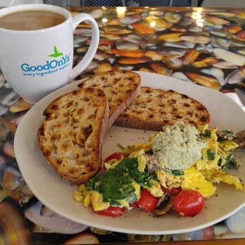 GOODONYA Organic Eatery - Vegetable Scramble - Coffee & Tea Near Me - Encinitas, California