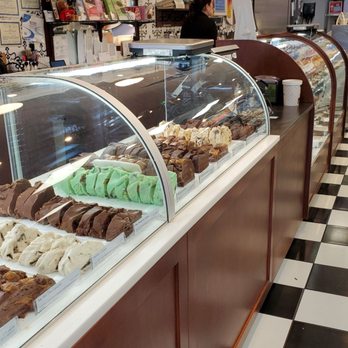Kilwins Ice Cream - Chocolate - Fudge - Ice Cream & Frozen Yogurt Near Me - Patchogue, New York