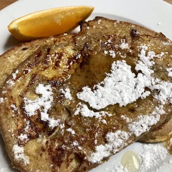 Charlotte - French Toast (fresh bread!) - French Near Me - Kraków, Massachusetts