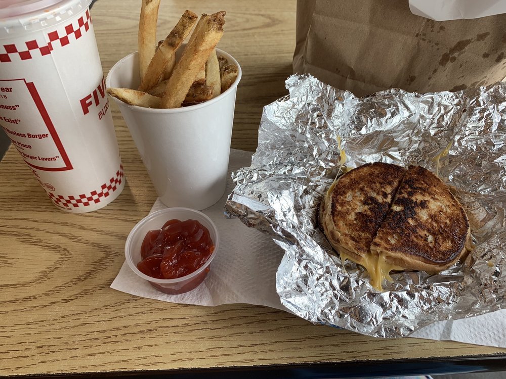 FIVE GUYS Updated June 2024 30 Photos & 22 Reviews 141 Wilson Ave