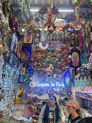 Mercado de Artesanías La Ciudadela by null