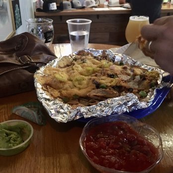Pipe Dream Brewing - BBQ nachos (had to request the salsa) - Brewpubs Near Me - Londonderry, New Hampshire
