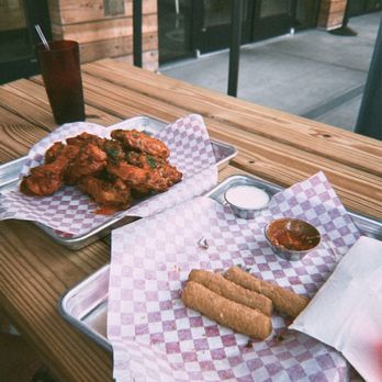 Tio's Pizza - Chicken Wings & Mozzarella Fritti - Pizza Near Me - Chico, California