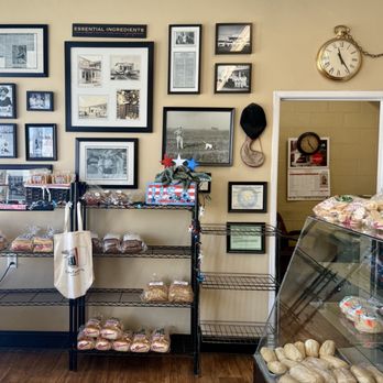 Pyrenees French Bakery - Cute interior - Bakeries Near Me - Bakersfield, California Pyrenees French Bakery - Cute interior - Bakeries Near Me - Bakersfield, California