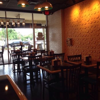 Toasted - Quiet weekday early lunch (11:30). No one is here. Except staff of course. - Vegan Near Me - Winter Park, Florida Toasted - Quiet weekday early lunch (11:30). No one is here. Except staff of course. - Vegan Near Me - Winter Park, Florida