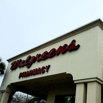 Walgreens - Front - Drugstores Near Me - Ft Lauderdale, Florida Walgreens - Front - Drugstores Near Me - Ft Lauderdale, Florida