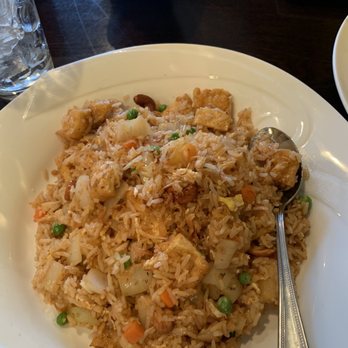 Thai Basil - Hawaiian fried rice with tofu - Thai Near Me - Lindenhurst, New York